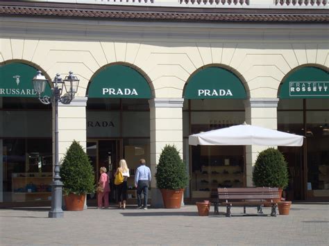 prada serravalle numero|prada outlet stores.